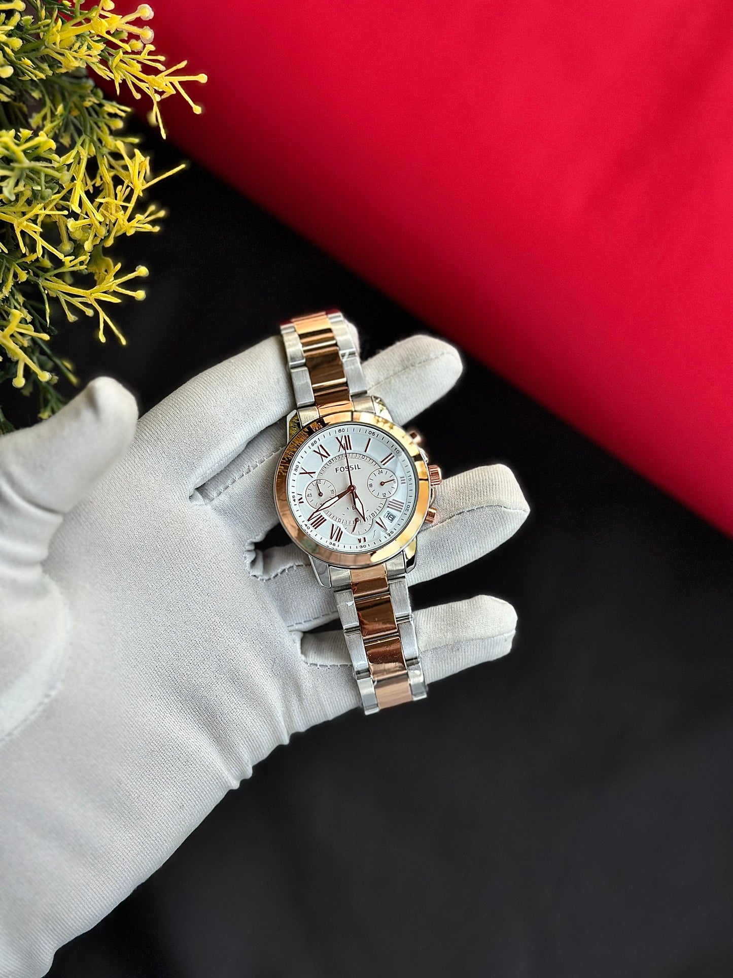 FOSSIL LADIES WATCH