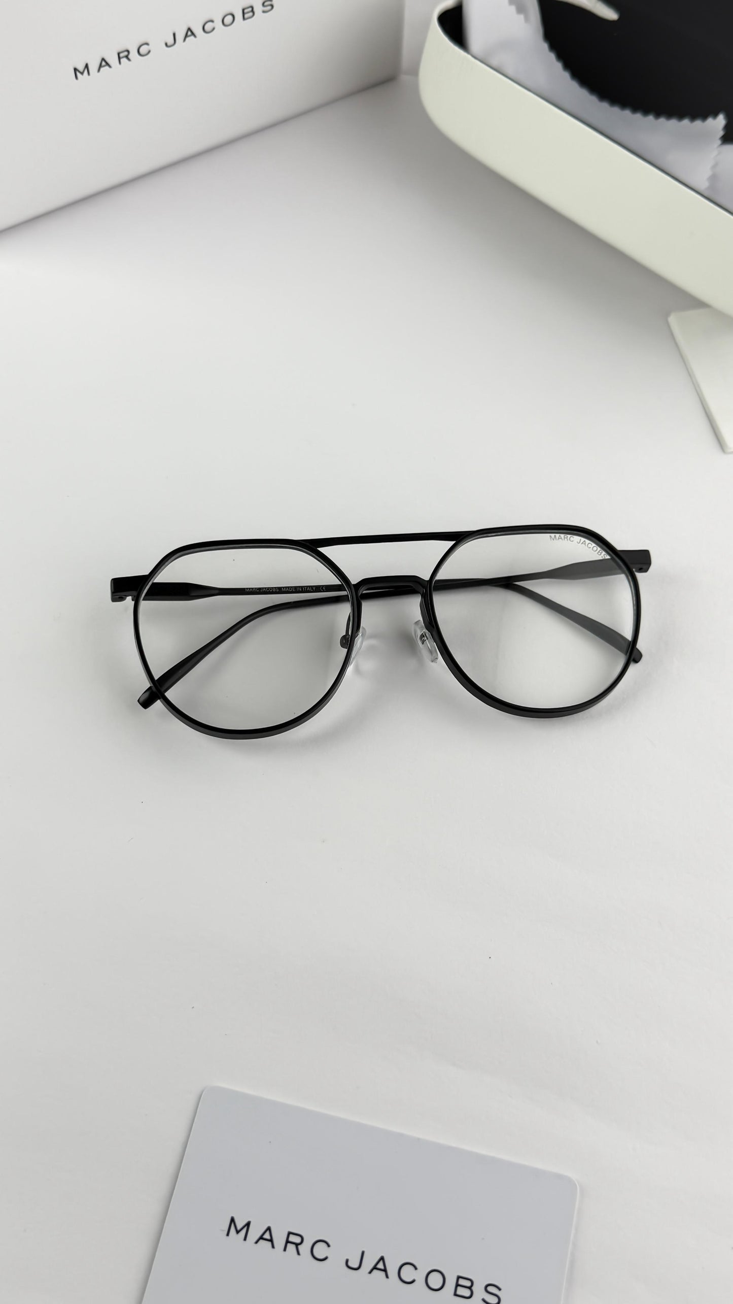 MARC JACOBS SUNGLASS