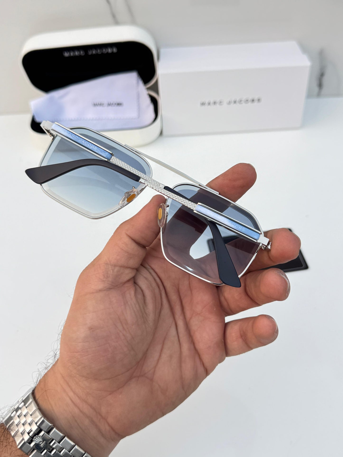 MARC JACOBS SUNGLASS