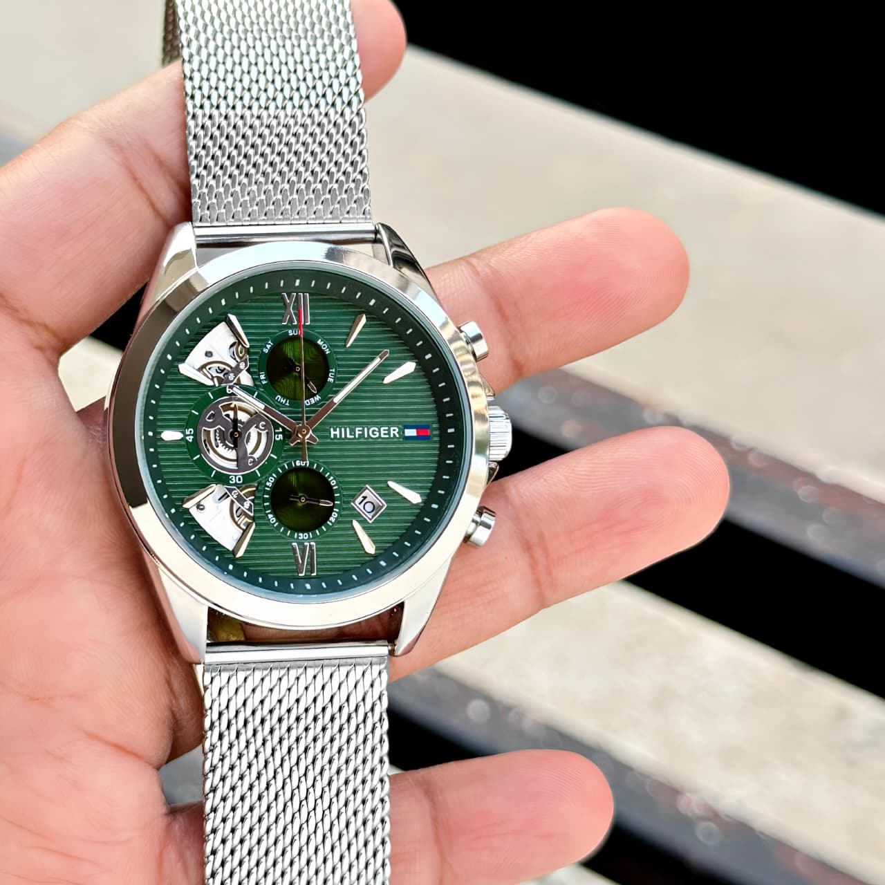 TOMMY HILFIGER WATCH