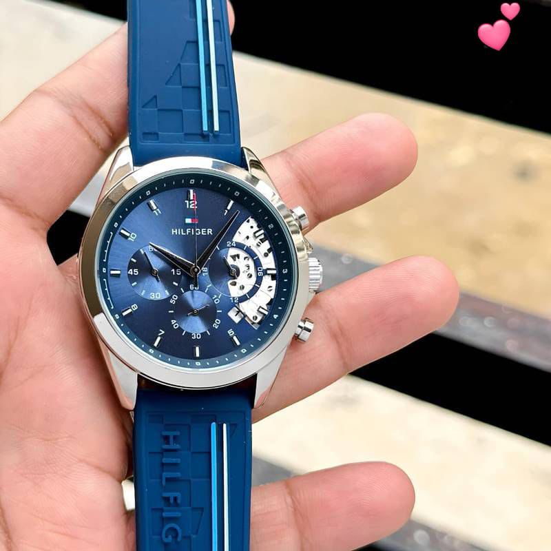 TOMMY HILFIGER WATCH