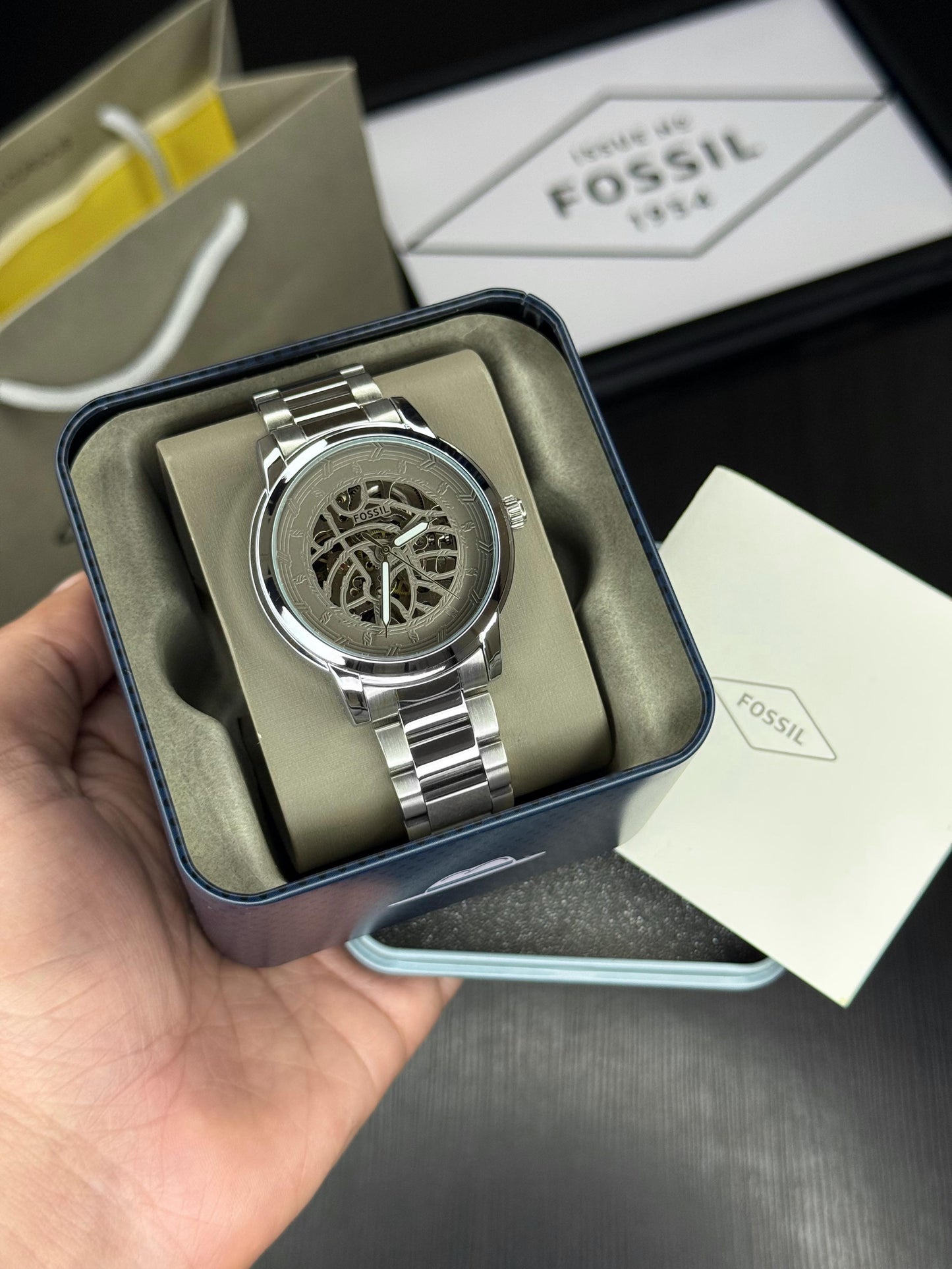 FOSSIL WATCH