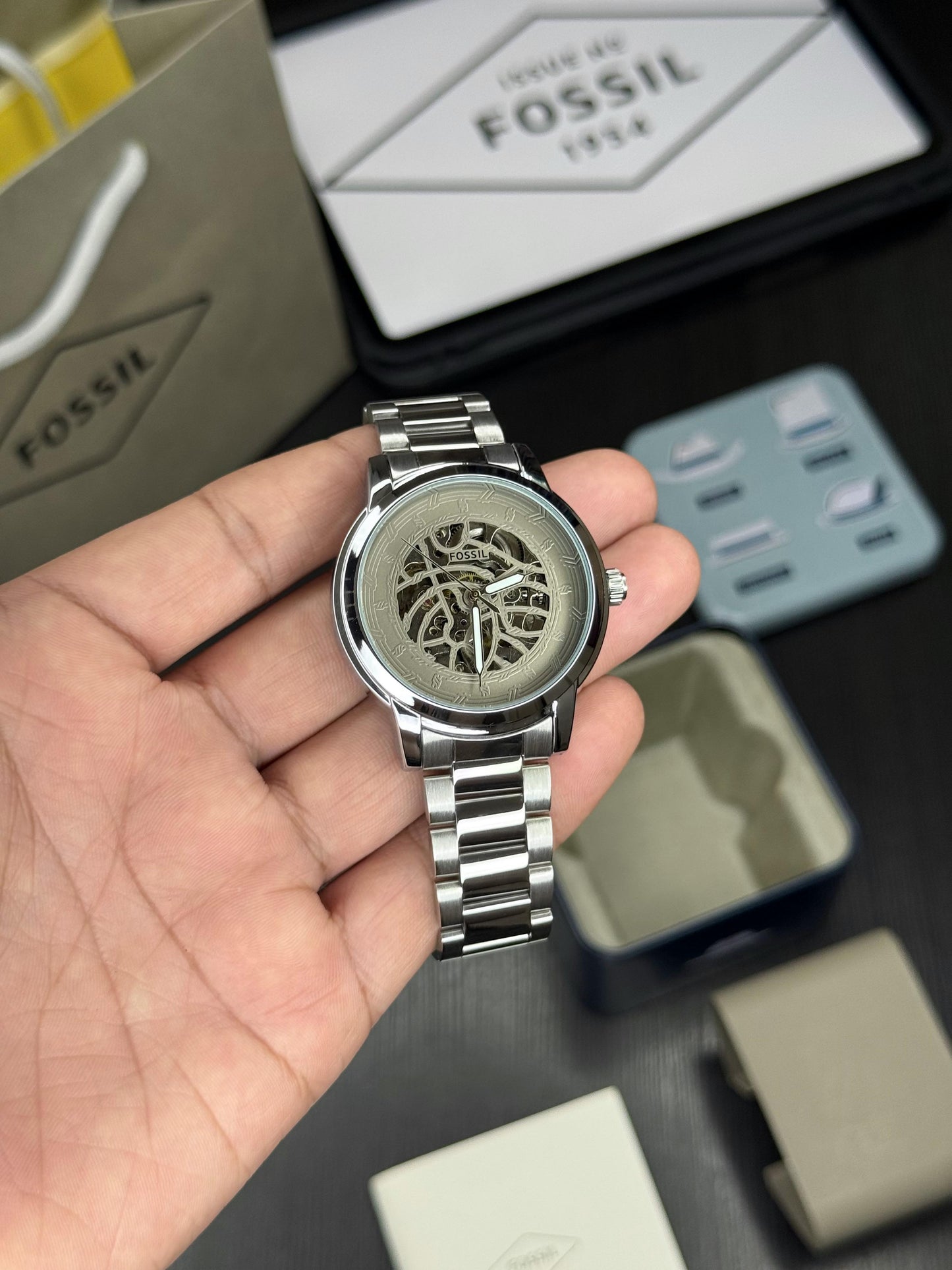 FOSSIL WATCH