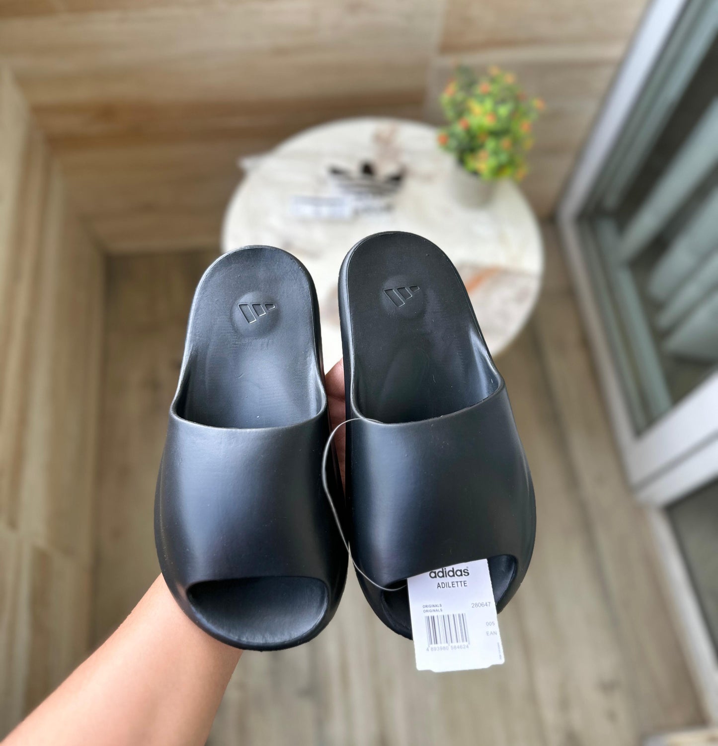 ADIDAS SLIDE