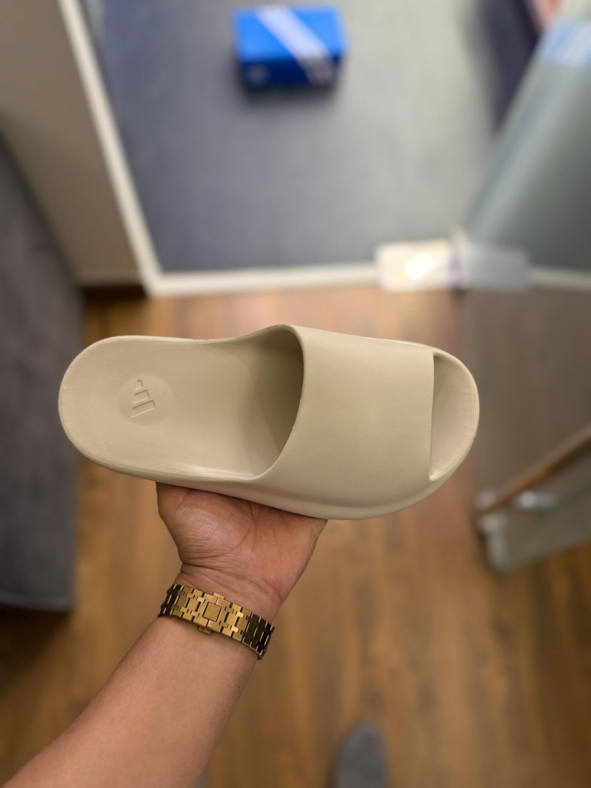 ADIDAS SLIDE