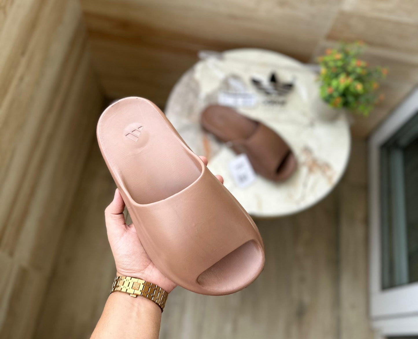 ADIDAS SLIDE