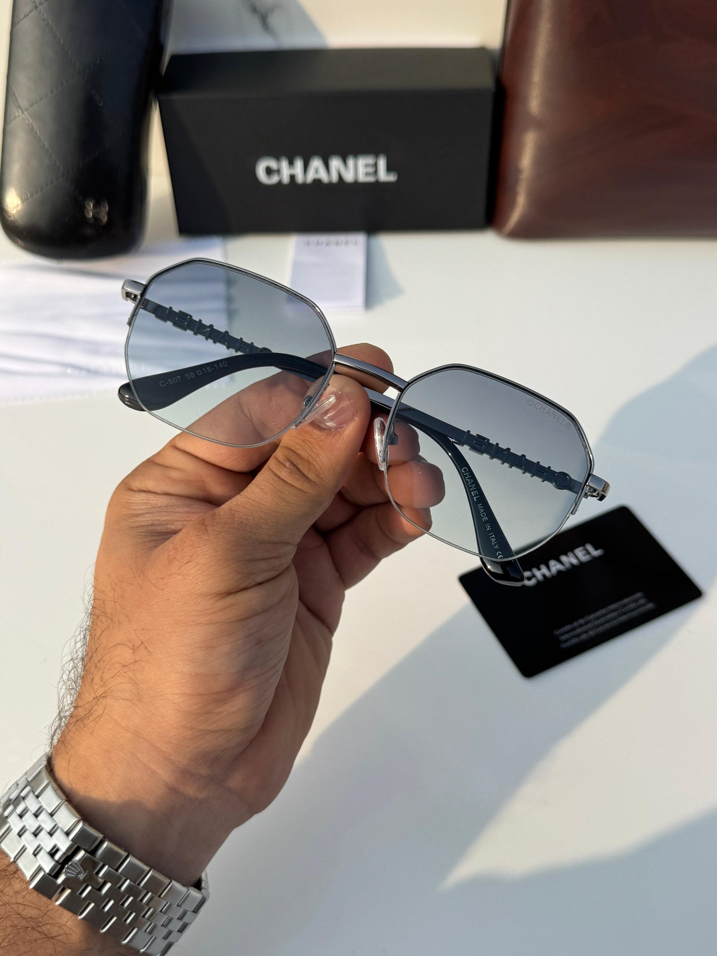 CHANEL SUNGLASS