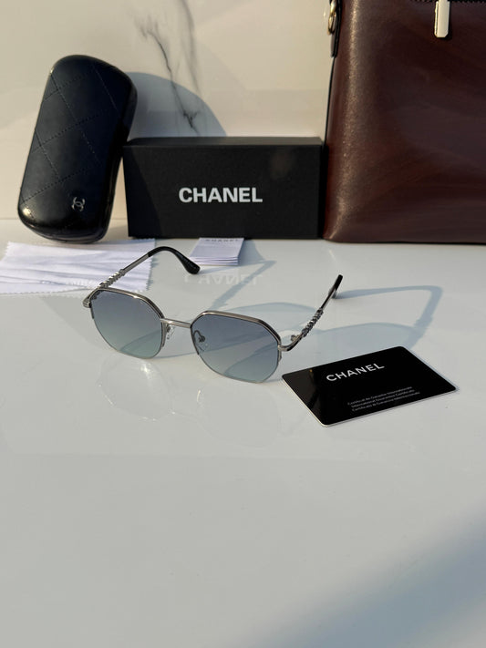 CHANEL SUNGLASS
