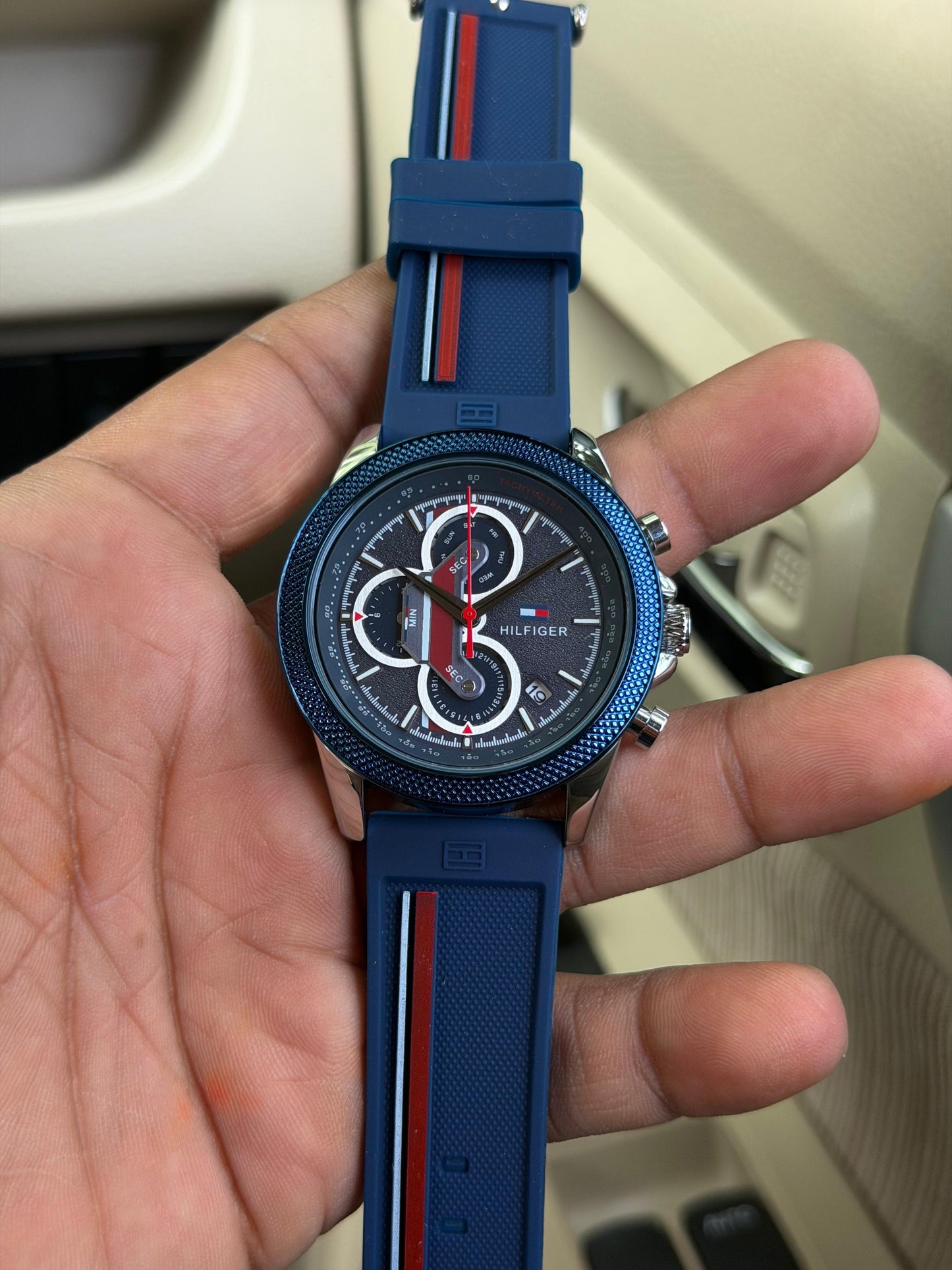 TOMMY HILFIGER WATCH
