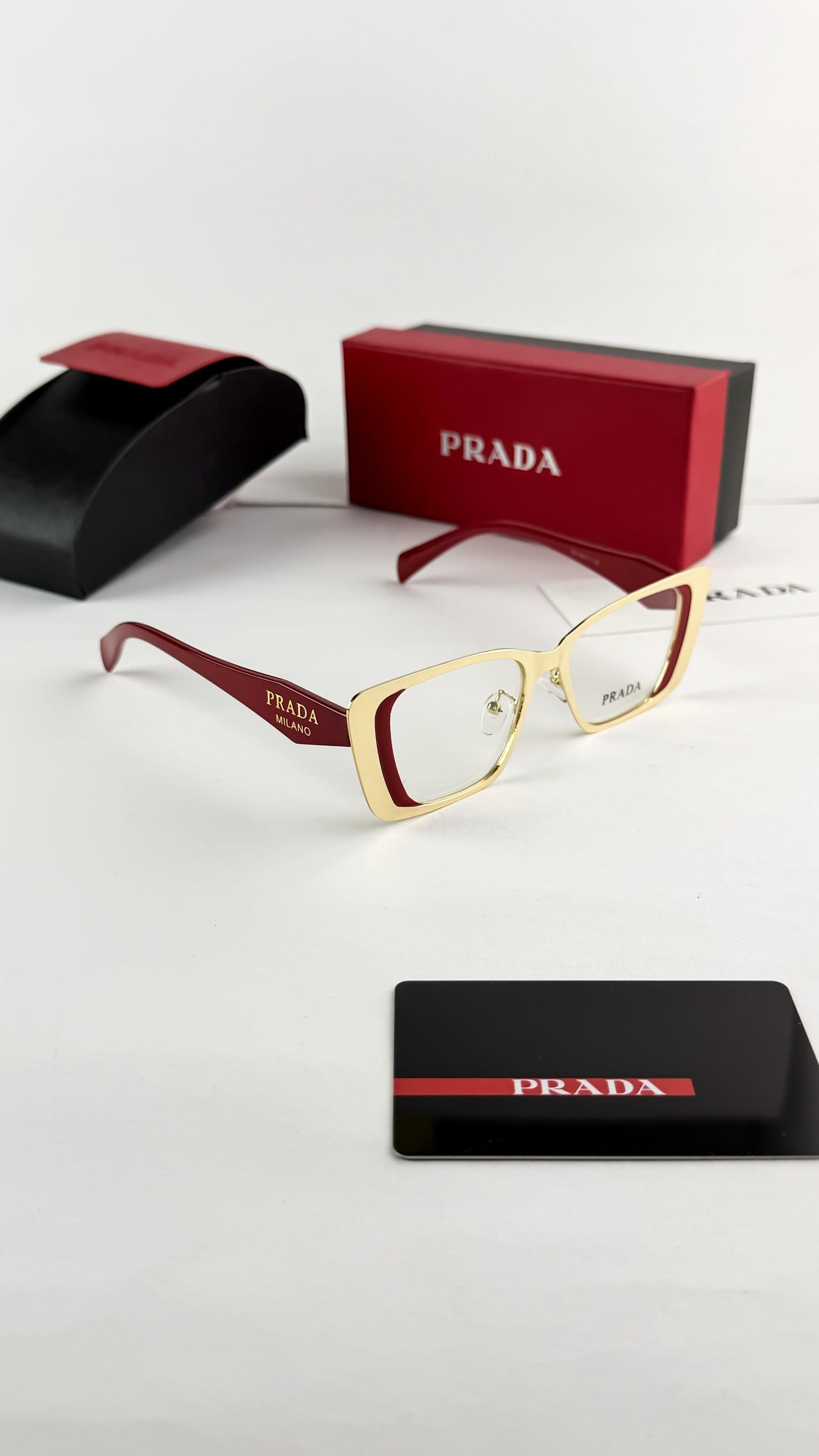 PRADA SUNGLASS
