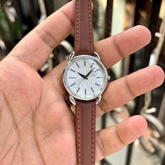 FOSSIL WATCH