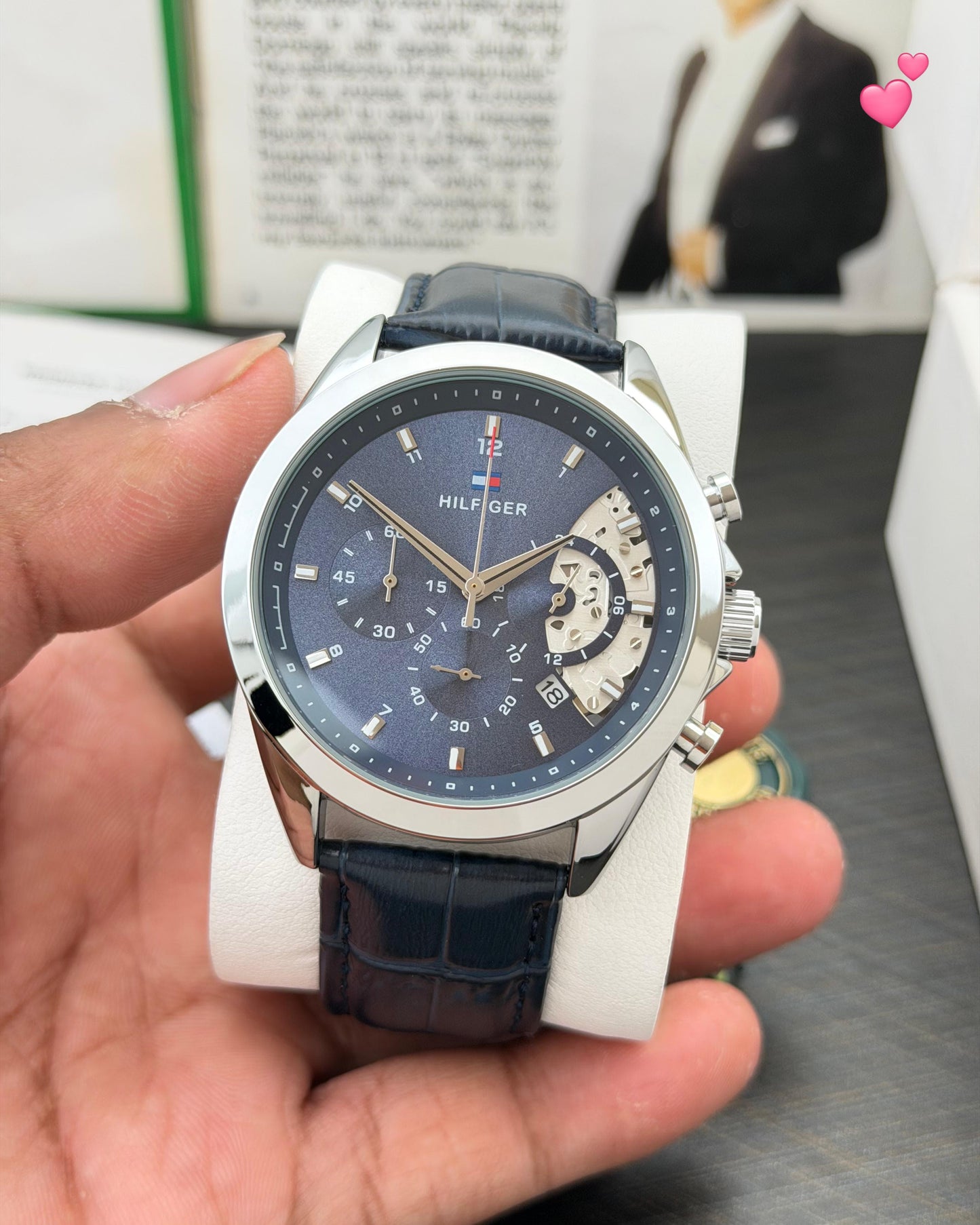 TOMMY HILFIGER WATCH