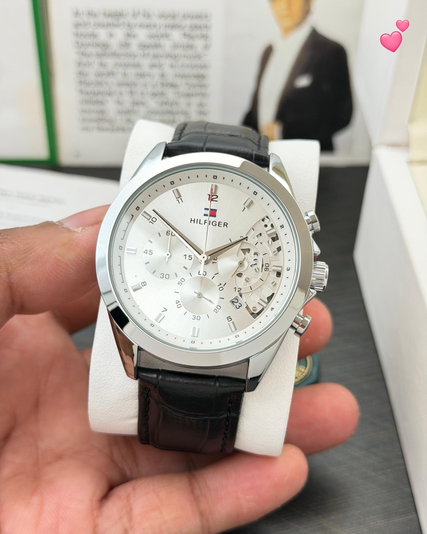 TOMMY HILFIGER WATCH