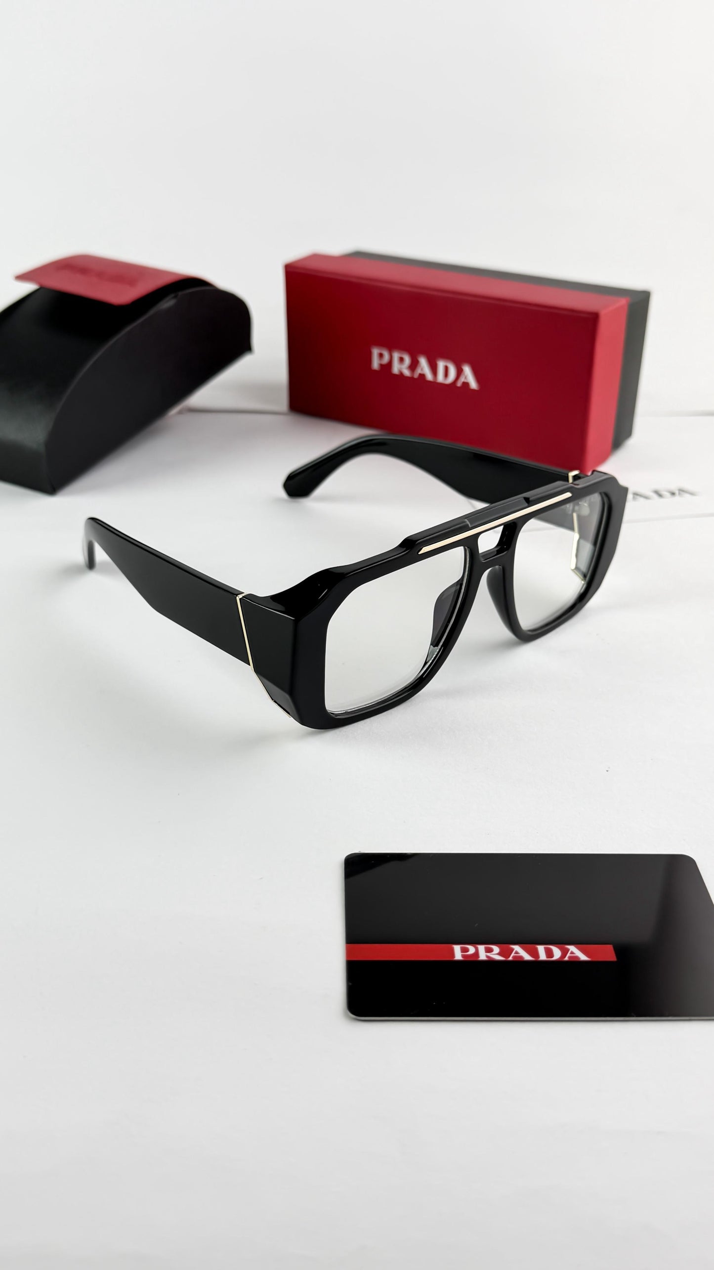 PRADA SUNGLASS