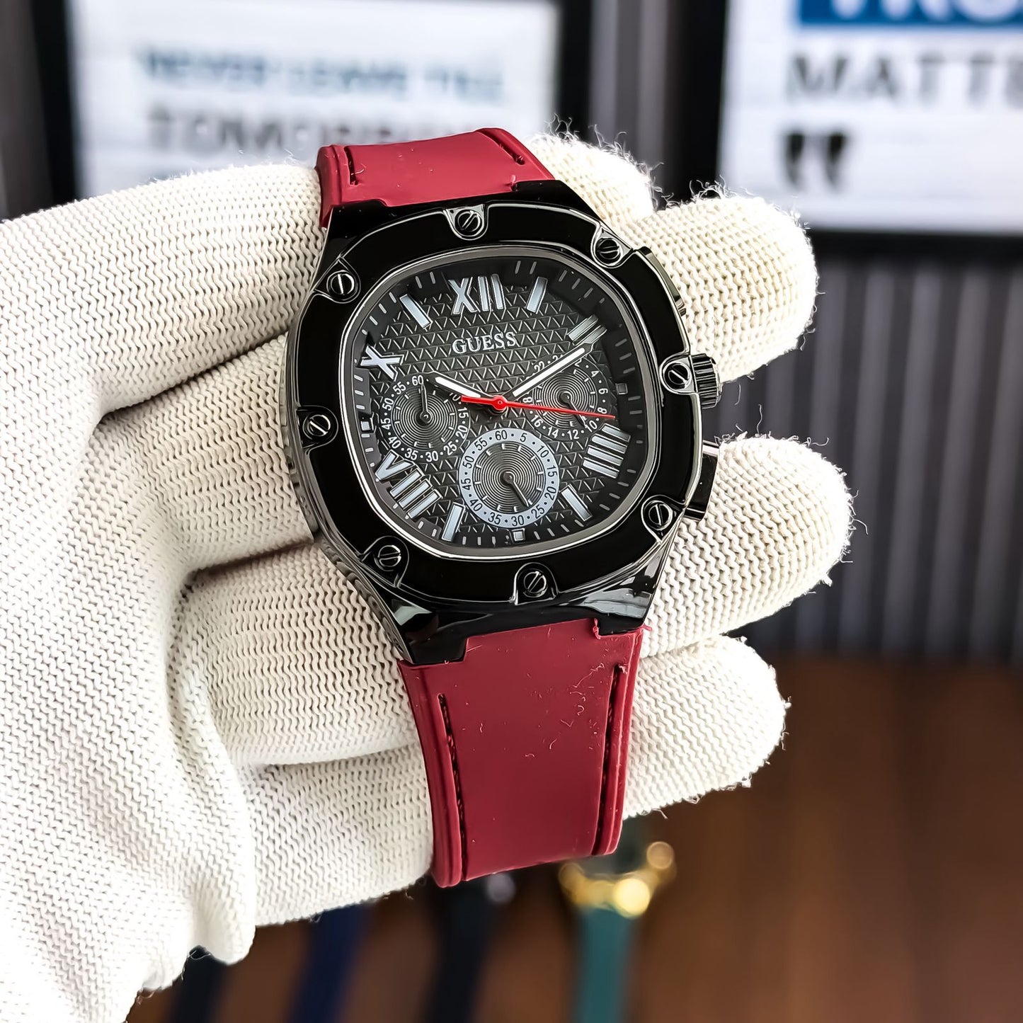GUESS WATCH