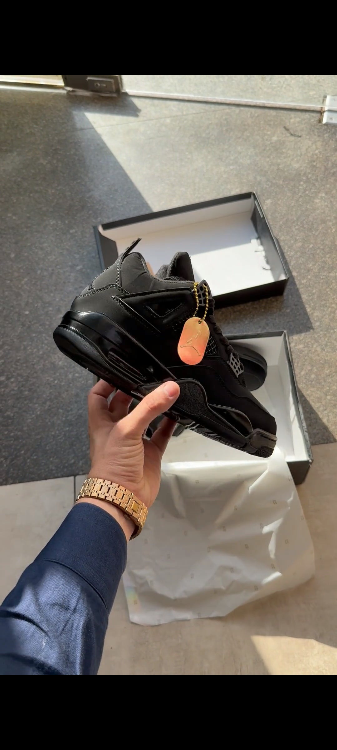 AIR JORDAN RETRO 4 BLACK CAT U.A