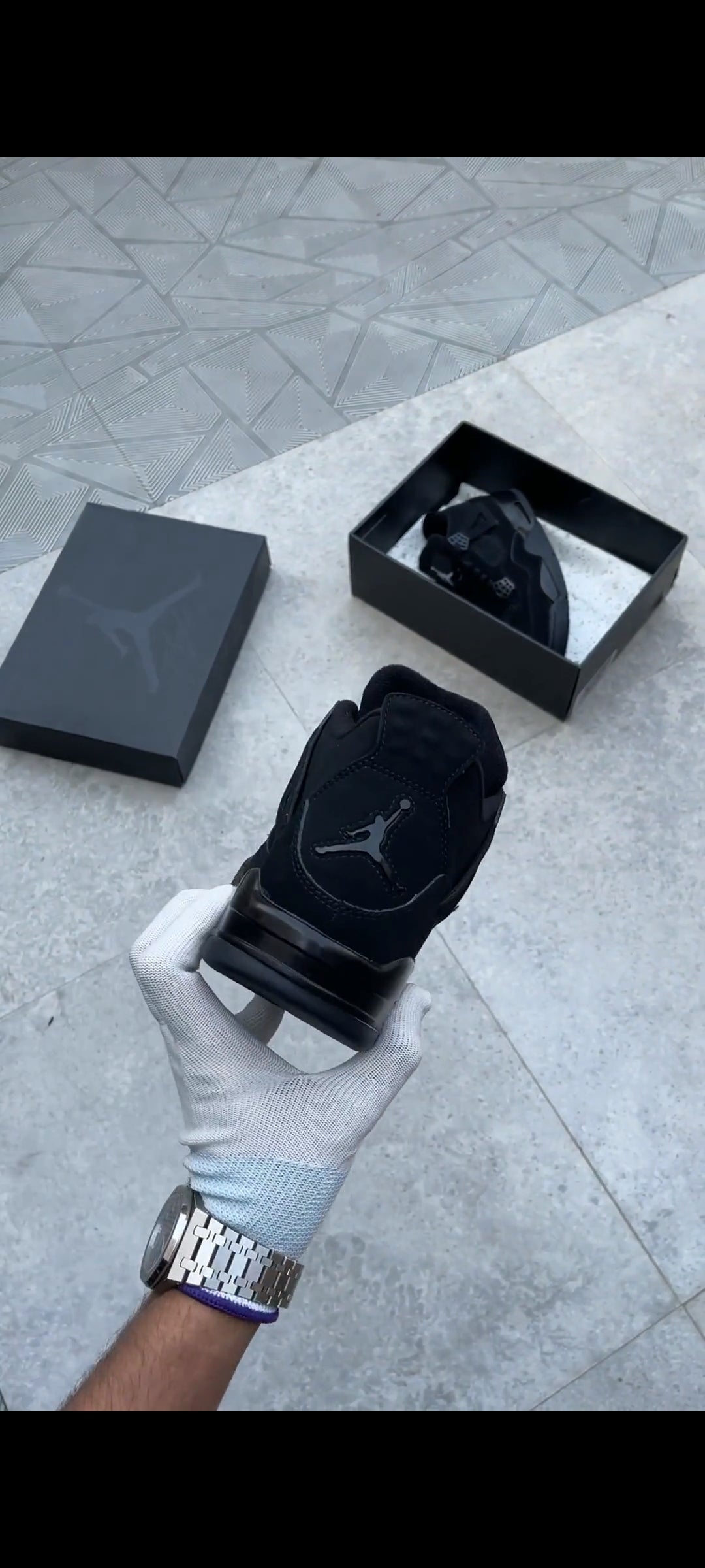 AIR JORDAN RETRO 4 BLACK CAT U.A