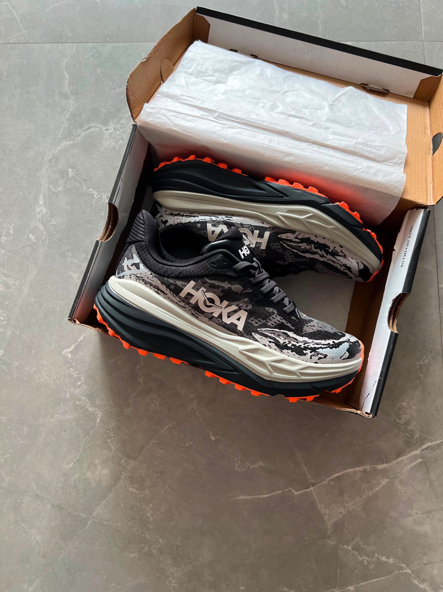 HOKA STINSON 7