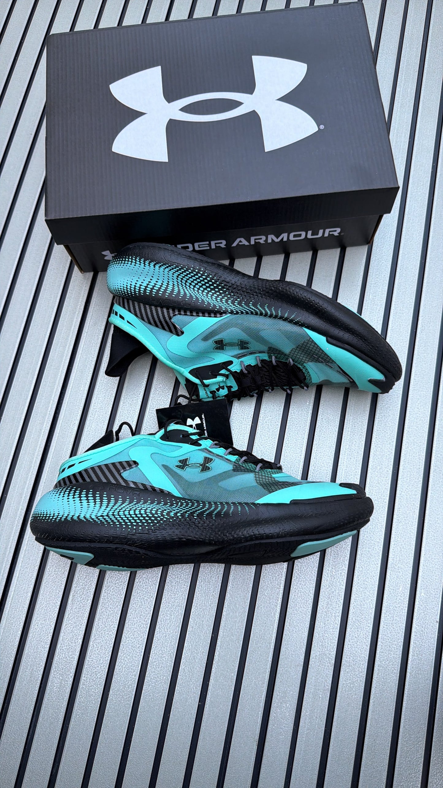 UNDER ARMOUR ECHO SLIPSPEED