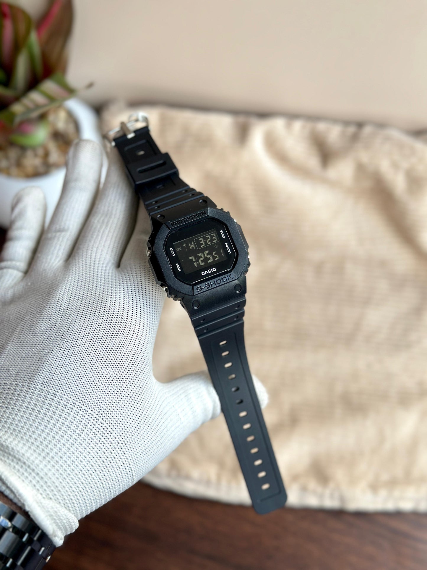 CASIO G-SHOCK WATCH