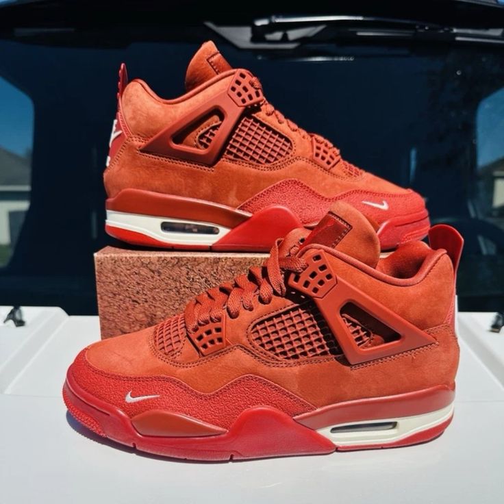 AIR JORDAN 4 NIGEL BRICK BY BRICK X LA NIGEL SYLVESTER
