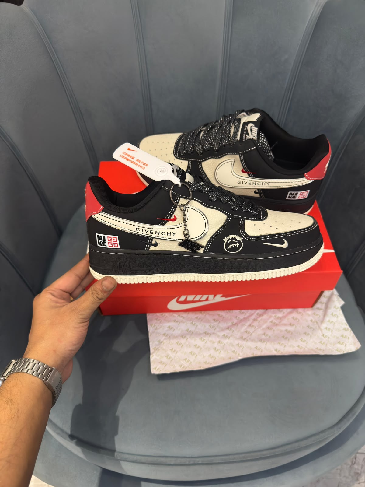 NIKE AIRFORCE CUSTOM X KAWS X GIVENCHY
