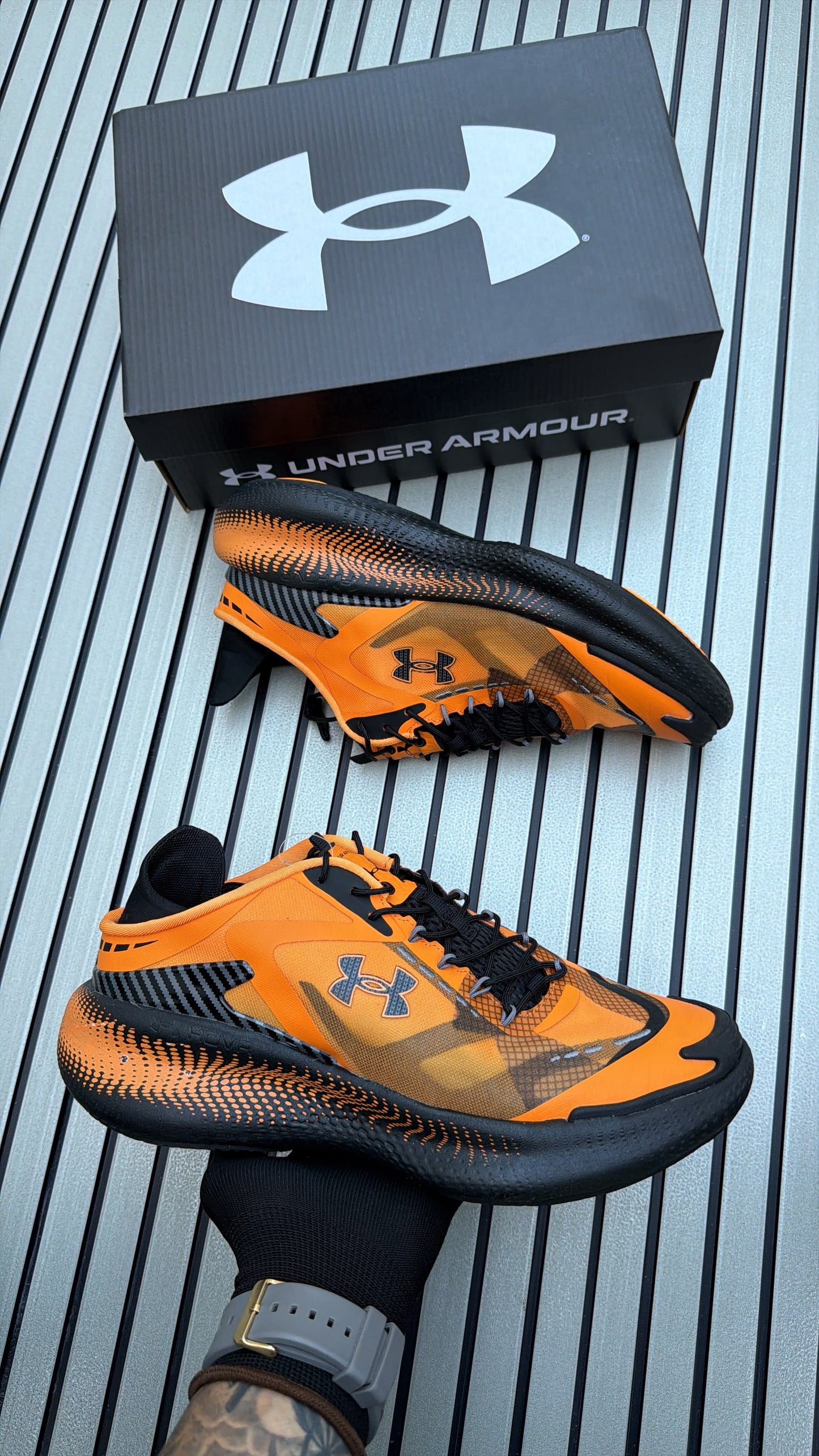 UNDER ARMOUR ECHO SLIPSPEED