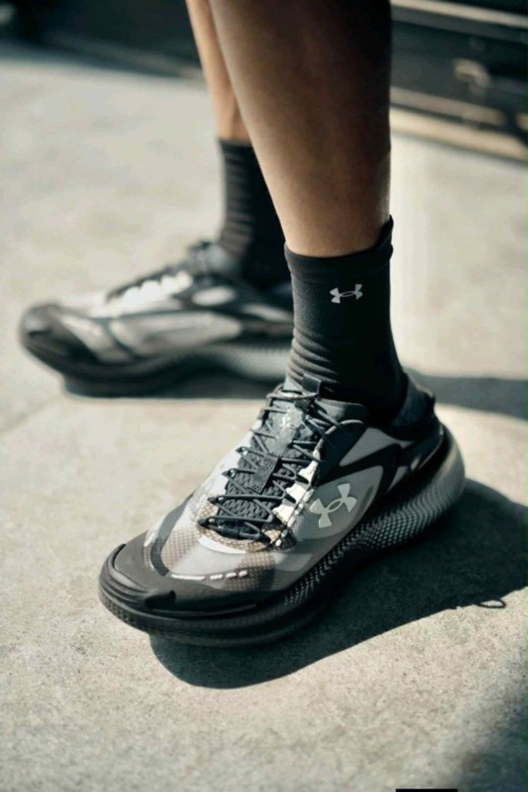 UNDER ARMOUR ECHO SLIPSPEED 4 COLORS