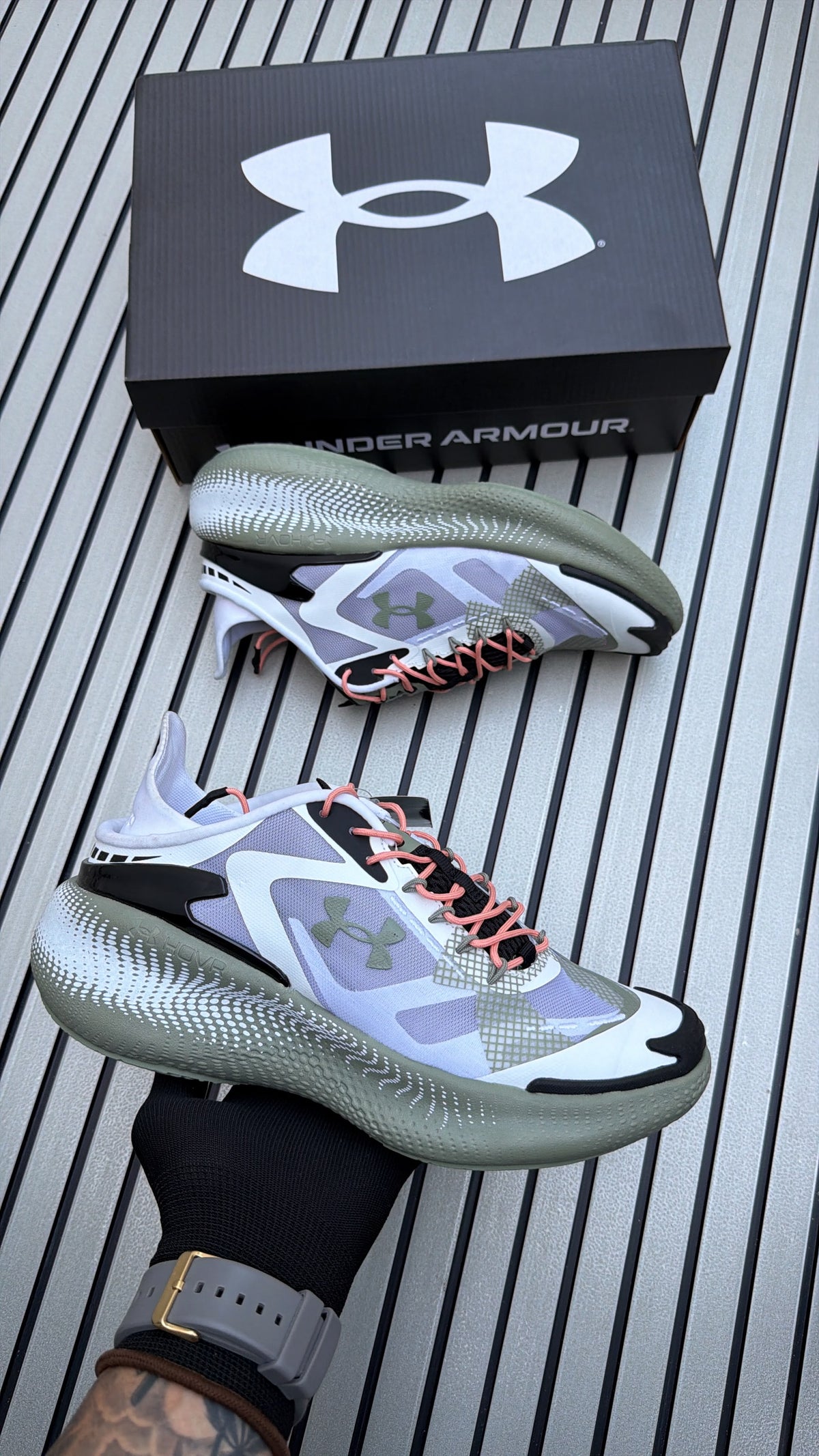 UNDER ARMOUR ECHO SLIPSPEED