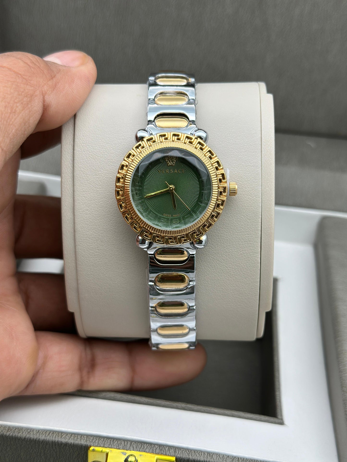 VERSACE LADIES WATCH