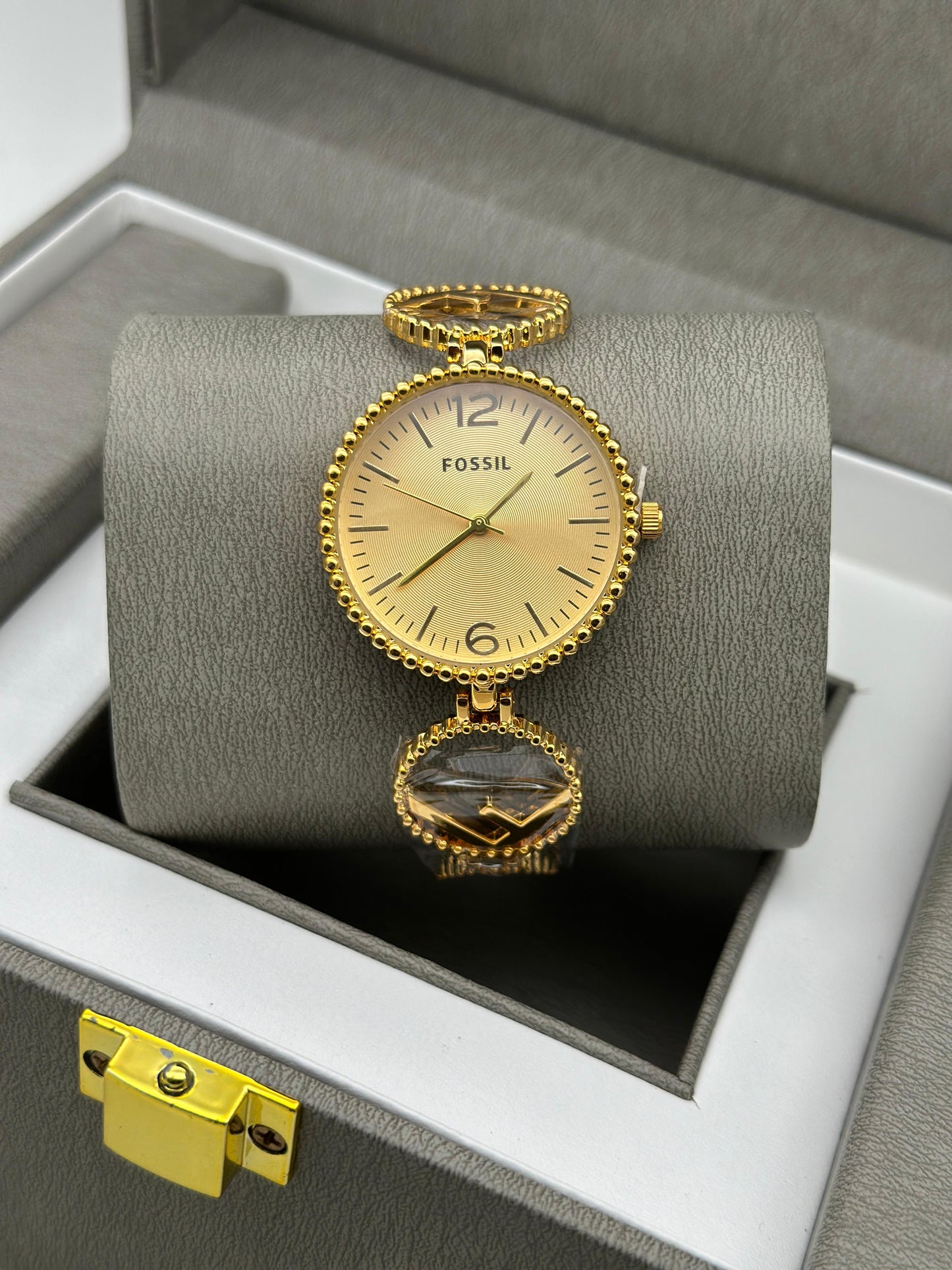 FOSSIL LADIES WATCH