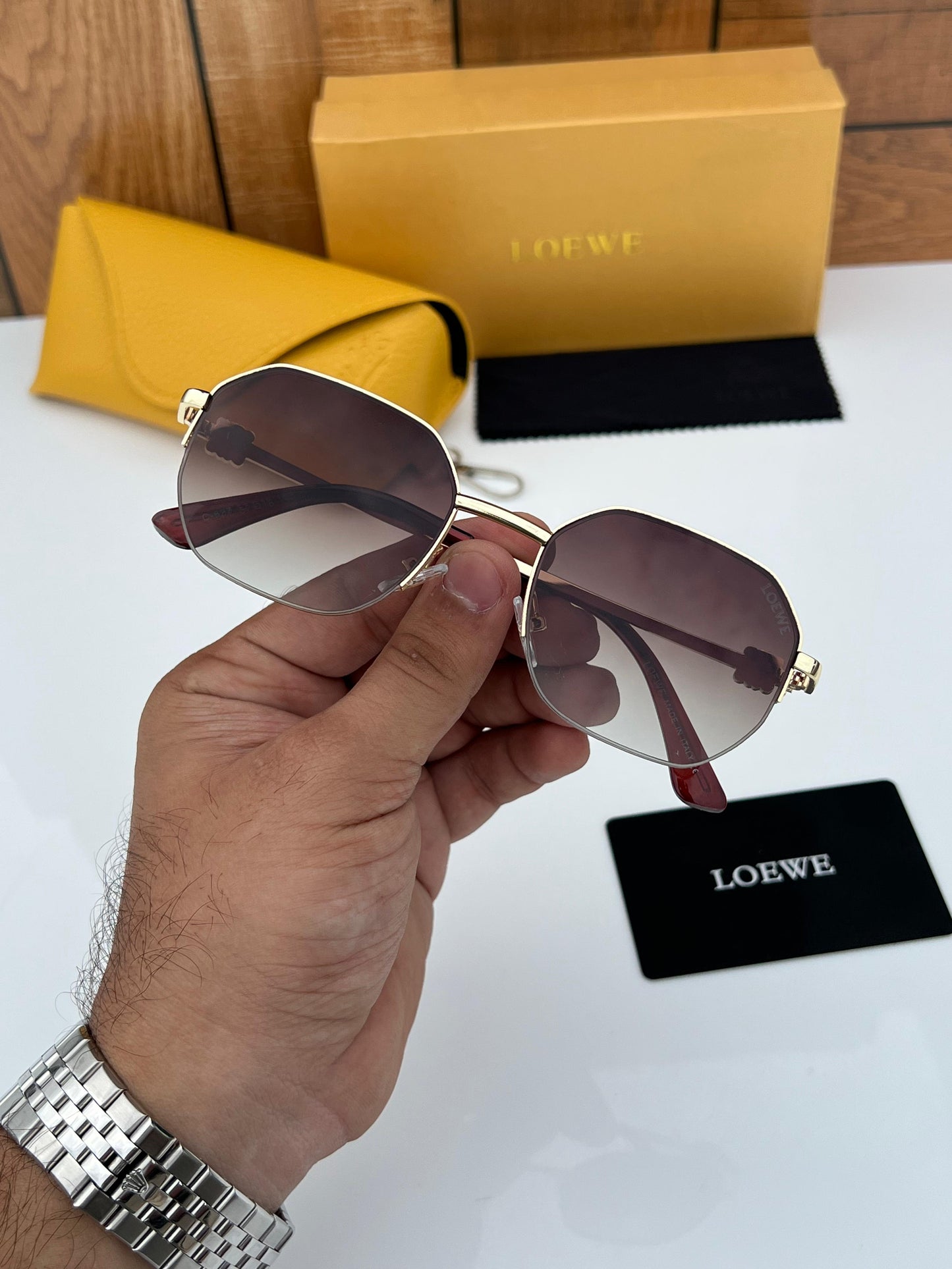 LOEWE SUNGLASS