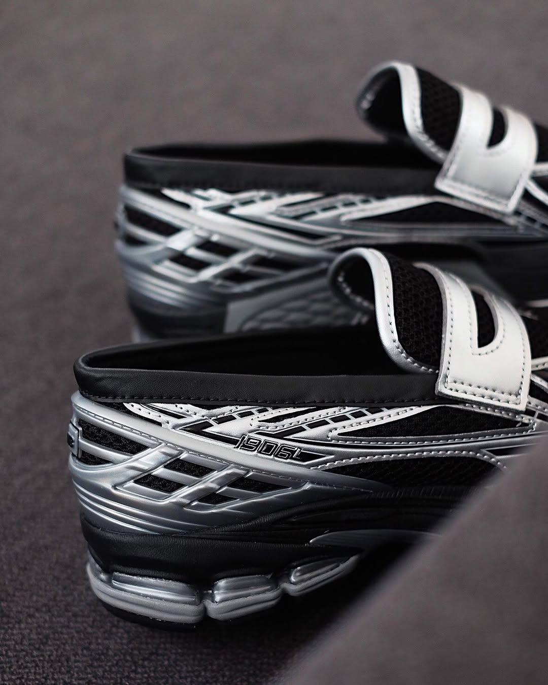 NEW BALANCE 1906L SILVER METALLIC