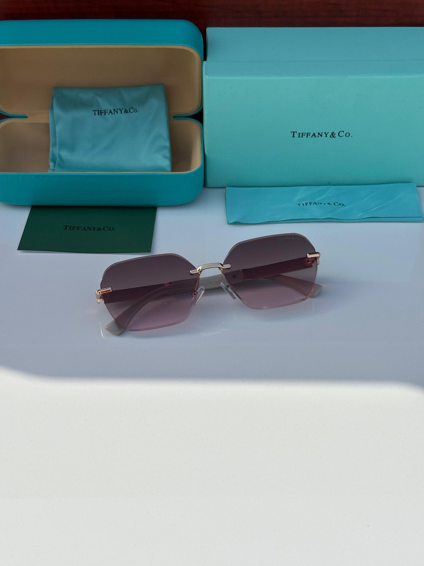 TIFFANY & CO SUNGLASSES