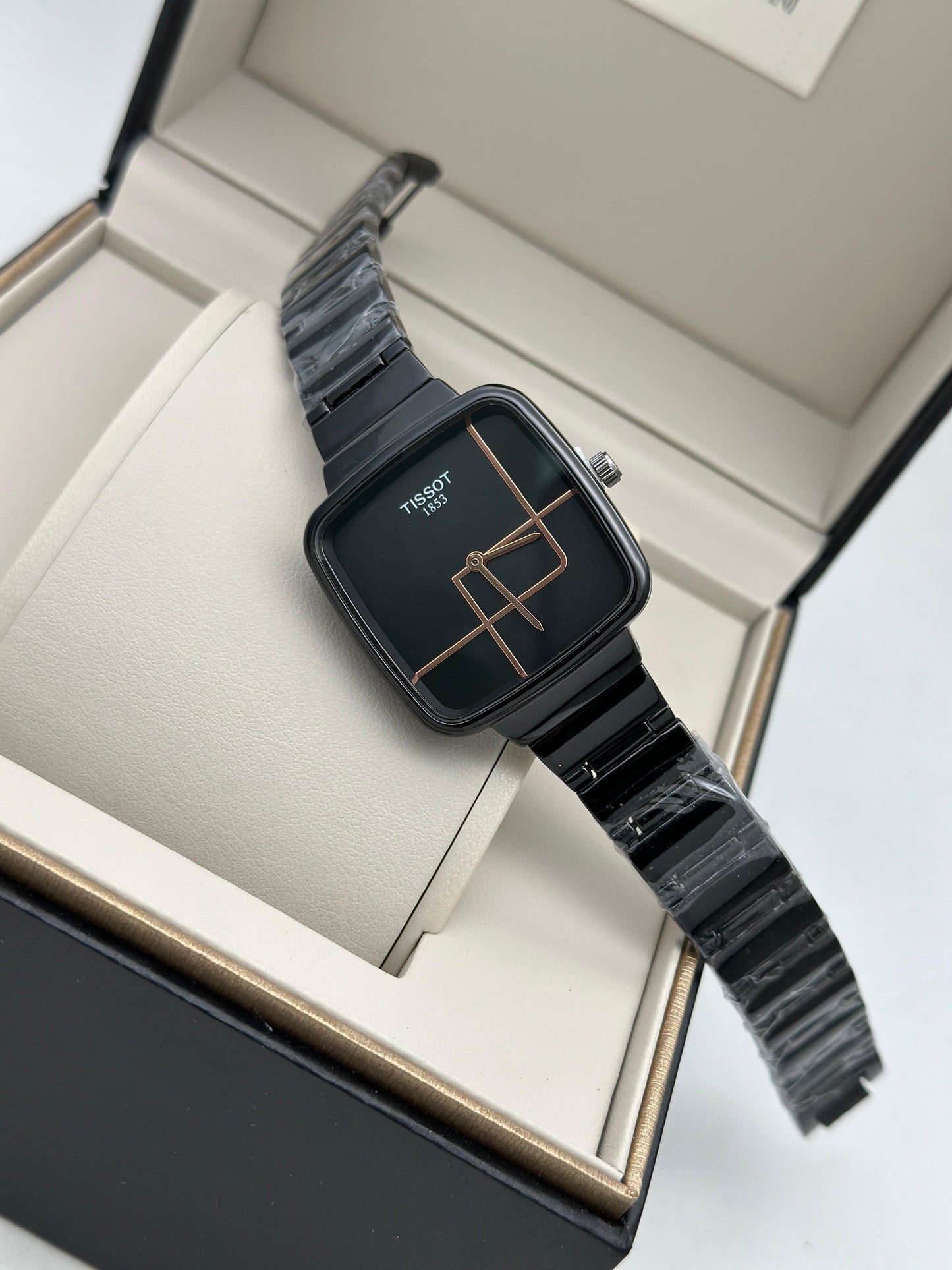 TISSOT LADDIES WATCH