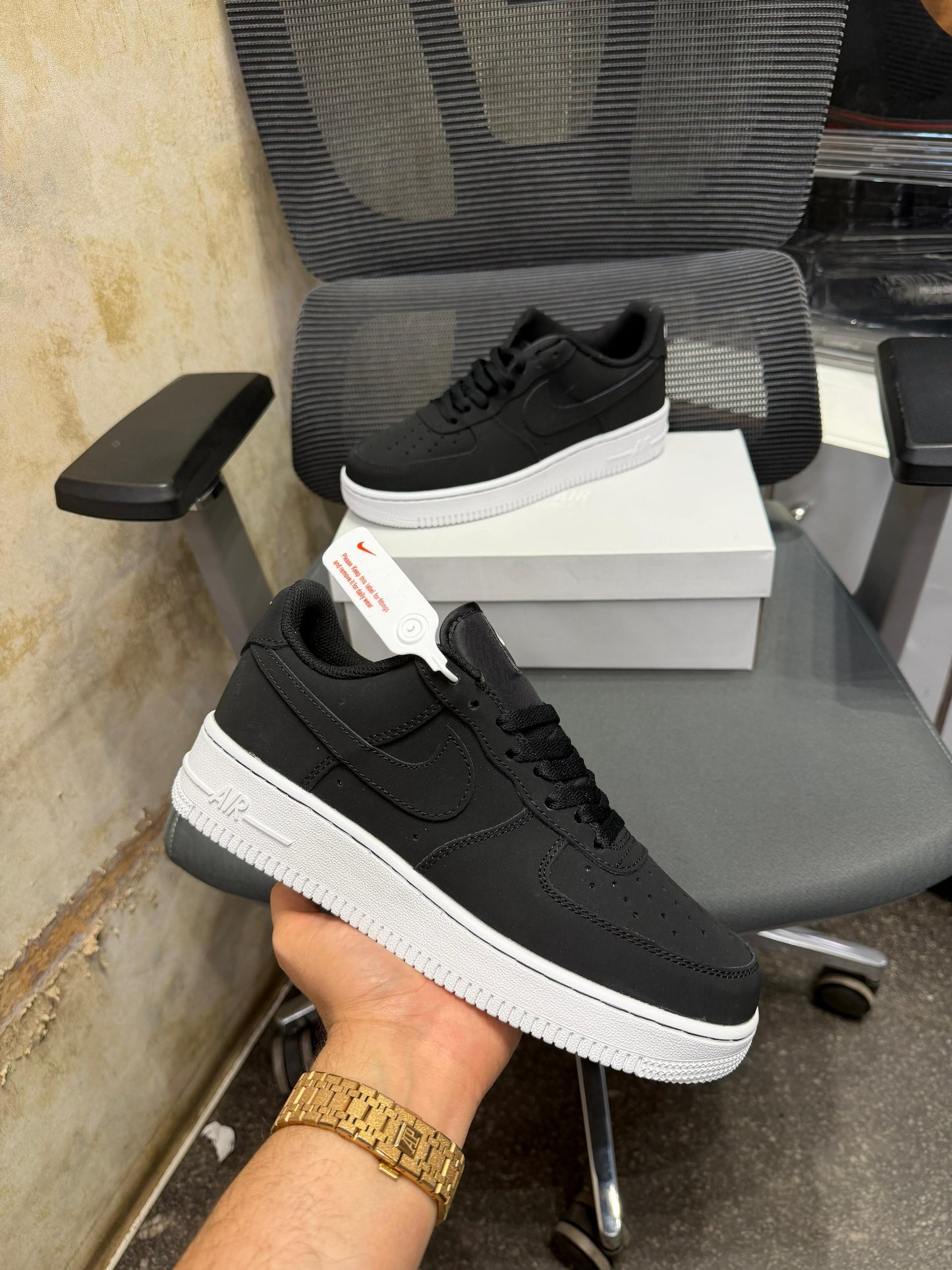 NIKE AIRFORCE ONE LOW LX OFF-NOIR