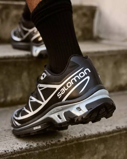 SALMON XT-6 LAB BLACK