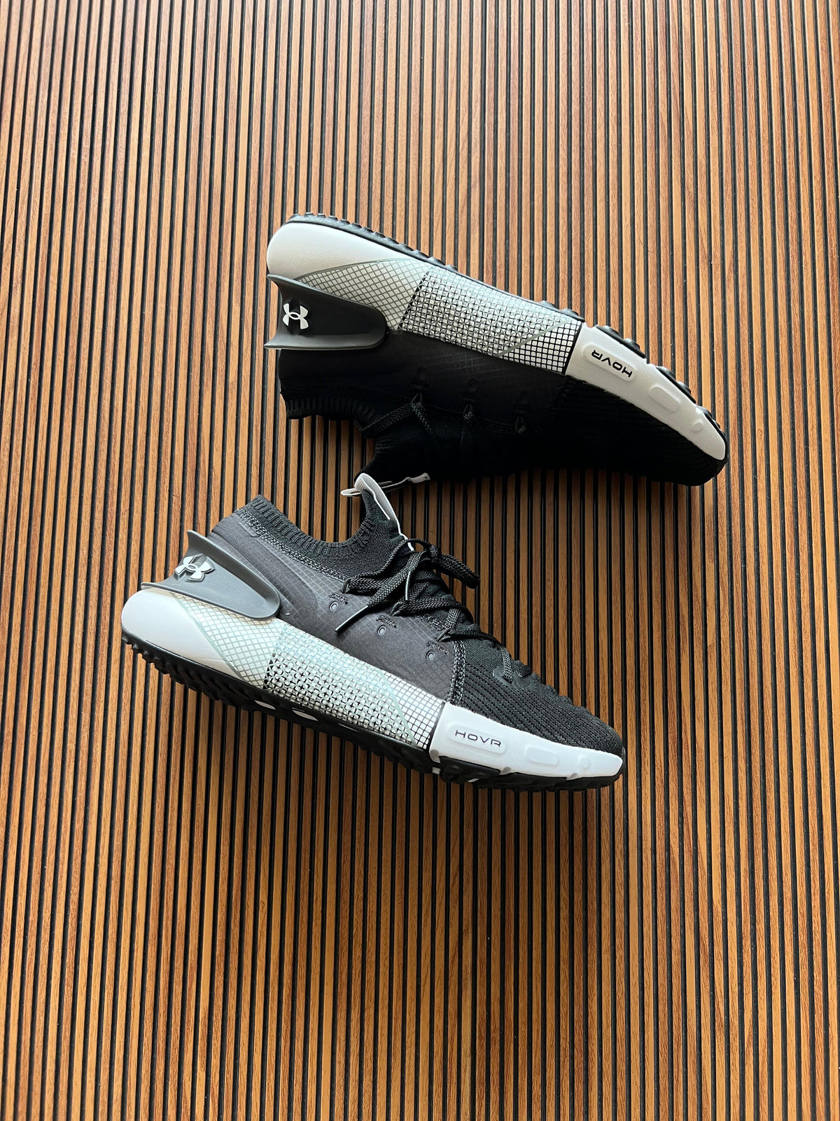 UNDER ARMOUR PHANTOM HOVR