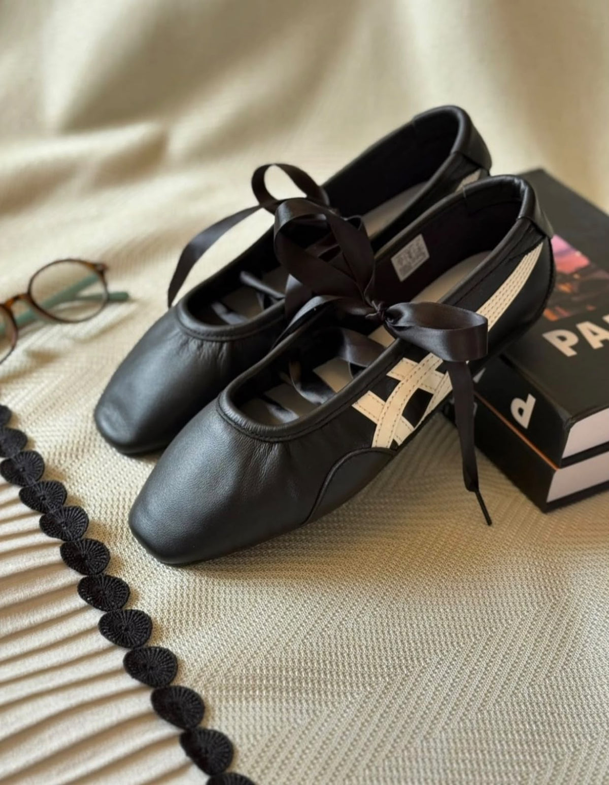 ONITSUKA TIGER GYMNARINA BLACK