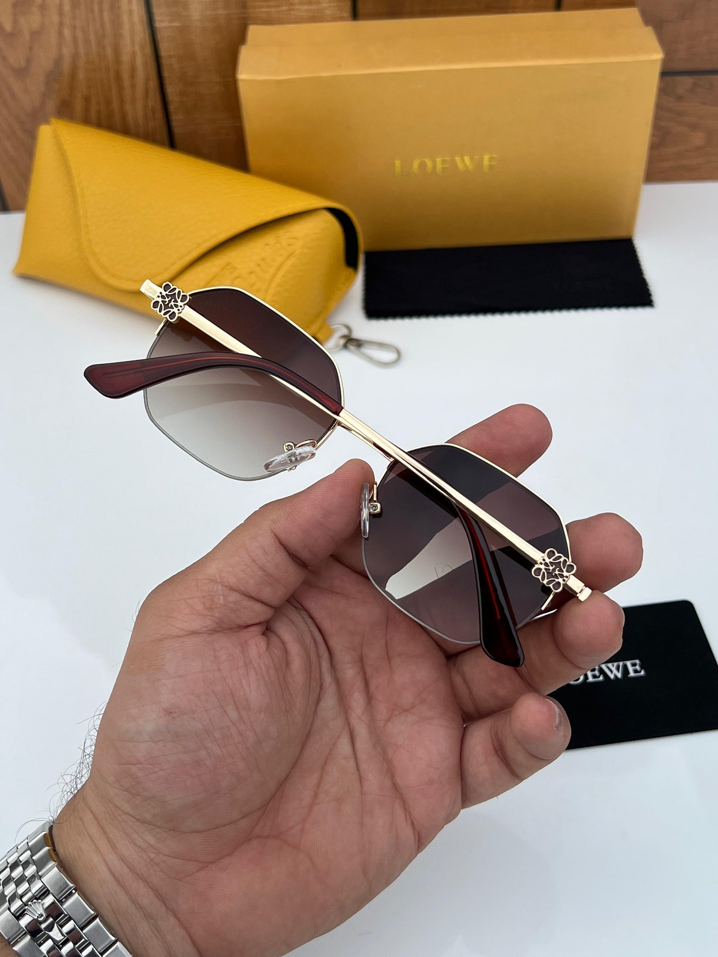 LOEWE SUNGLASS