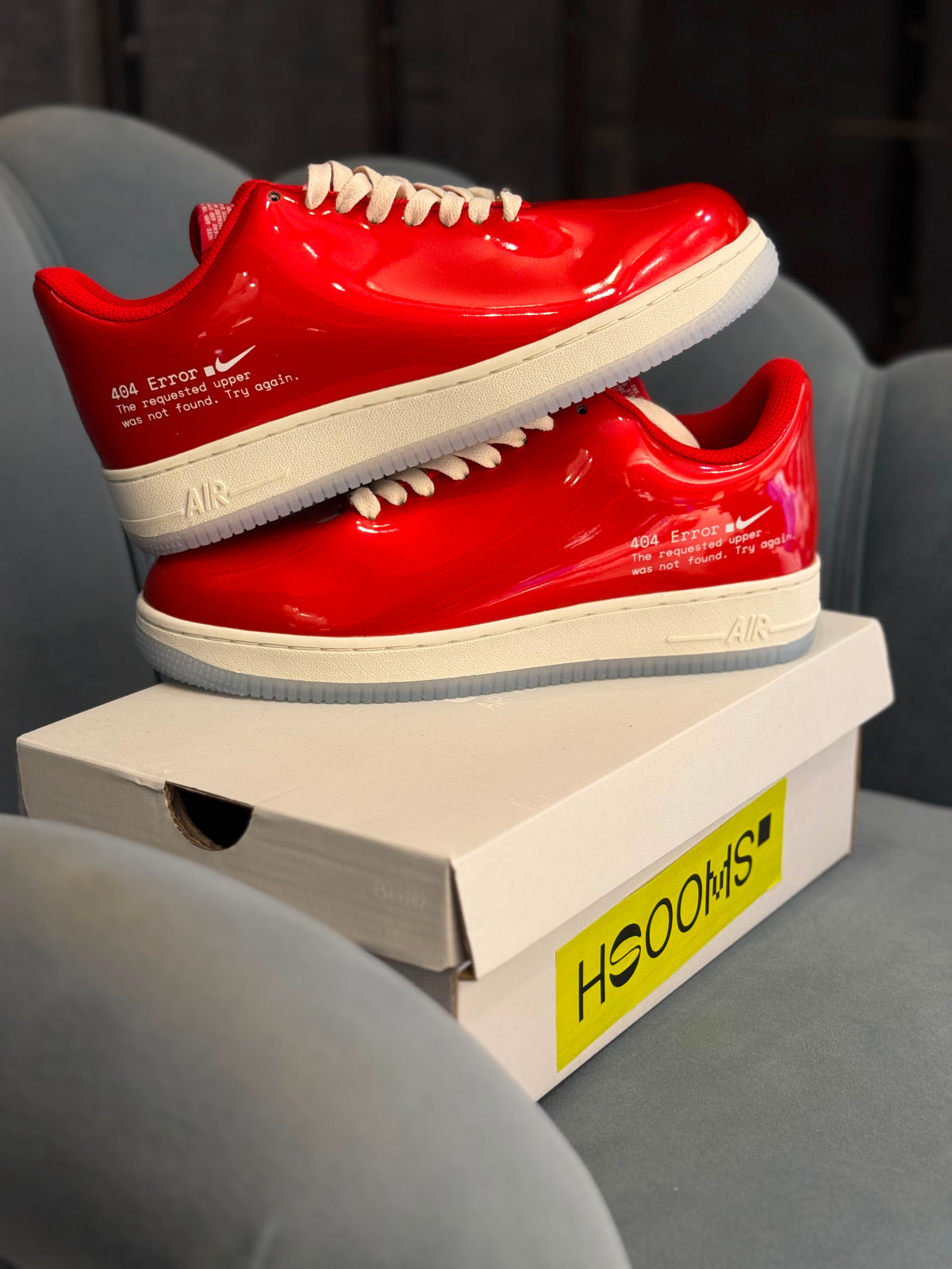 NIKE AIRFORCE ONE SWOOSH ERROR RED