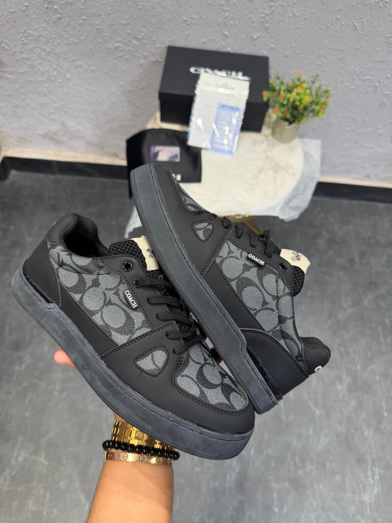 COACH USA LOW GREY TRAINERS