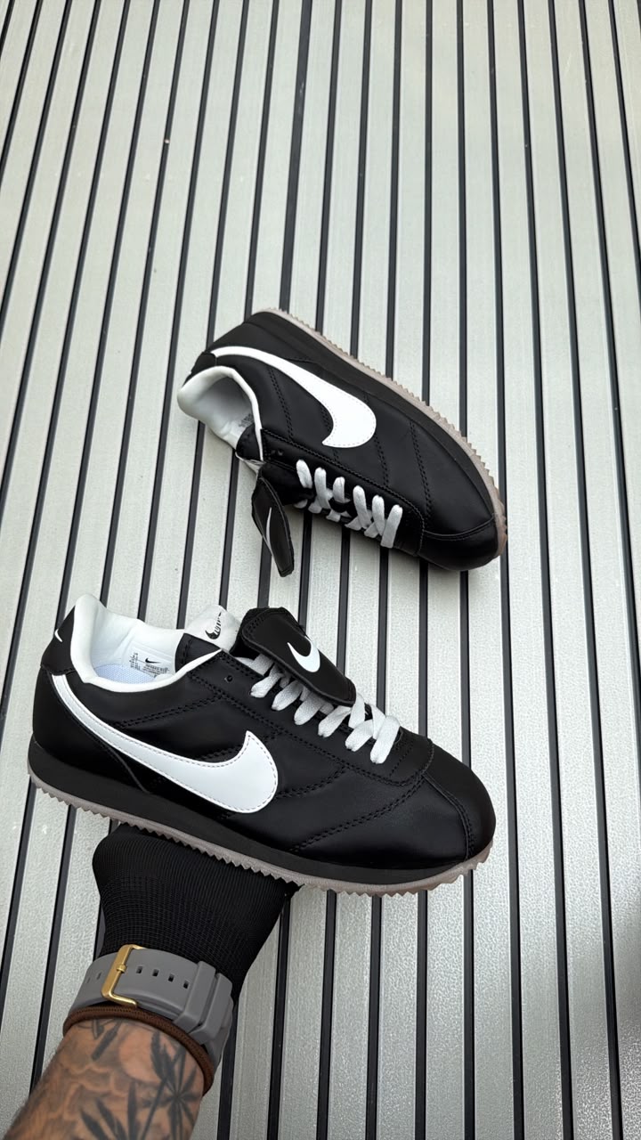 NIKE CORTEZ SE PATTA BLACK