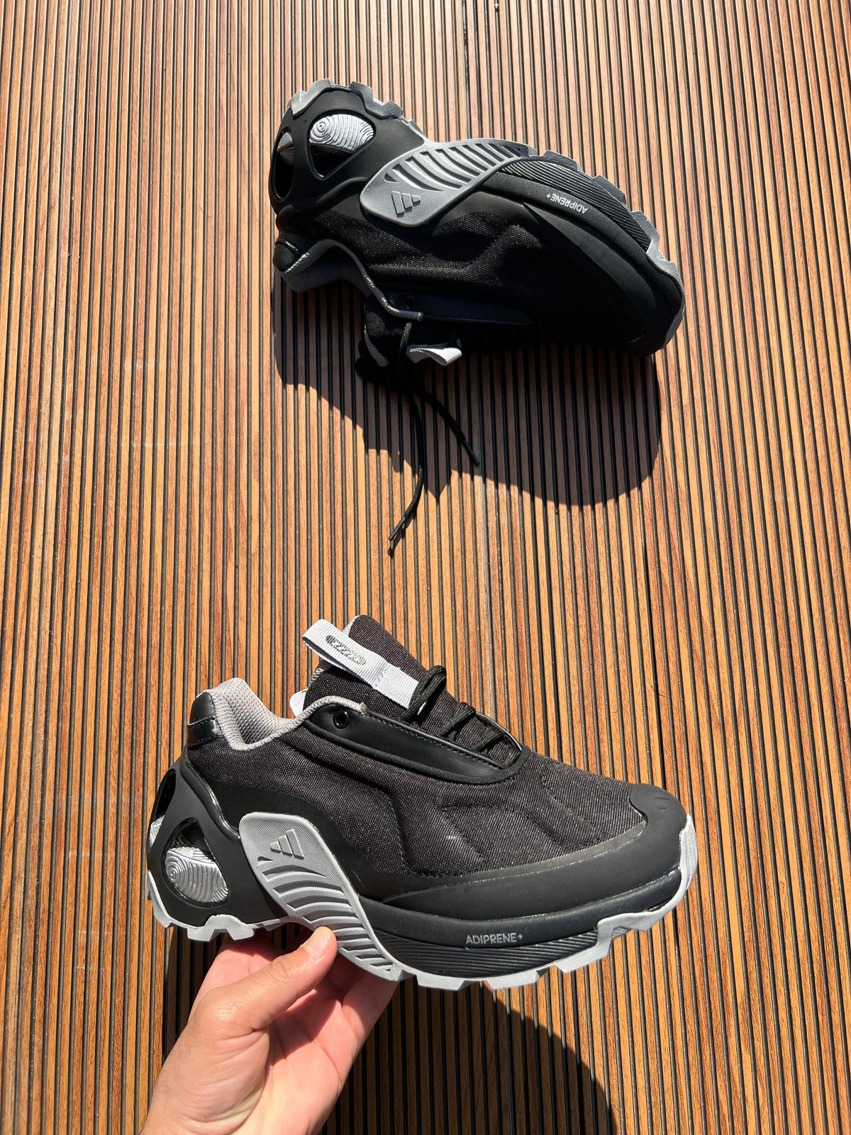 ADIDAS WONDER RUNNER
