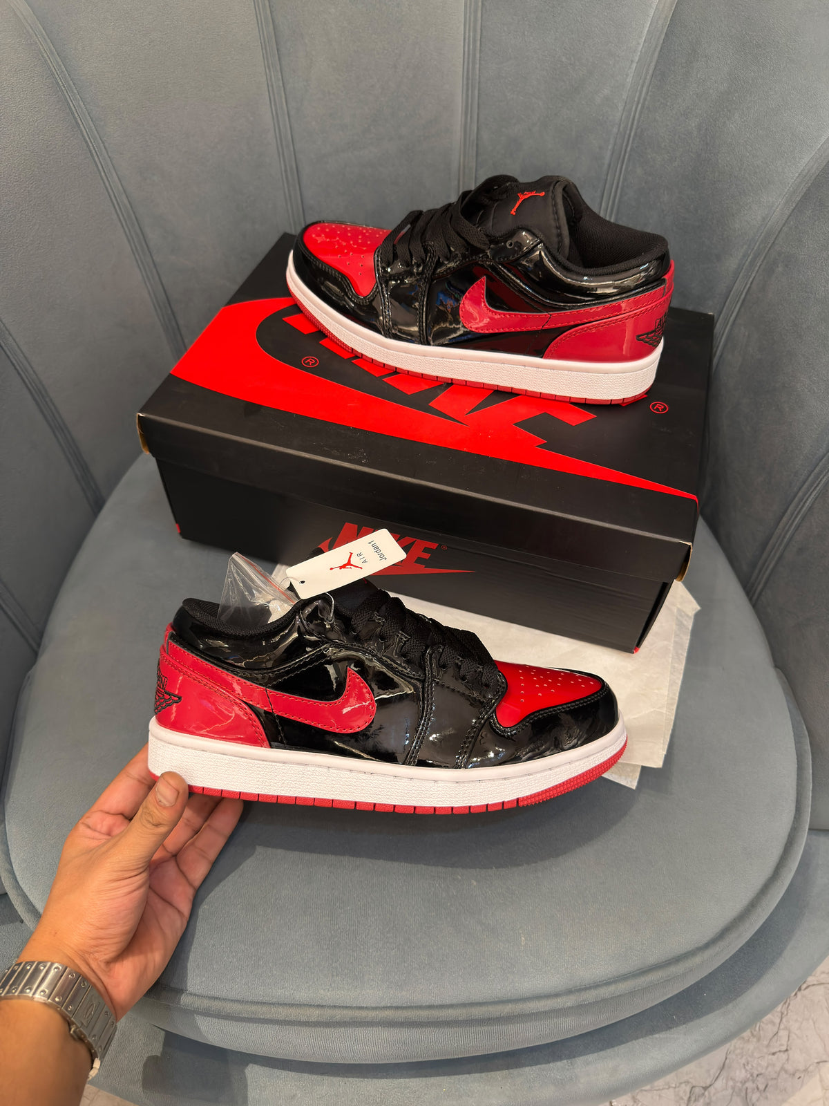 JORDAN 1 LOW PATENT BRED
