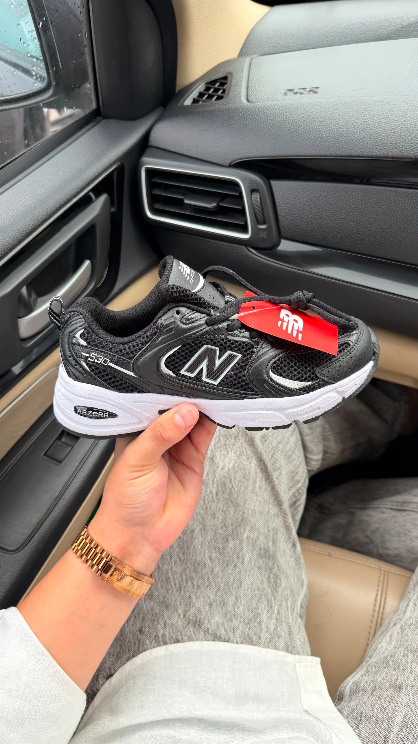 NEW BALANCE 530 SNEAKERS