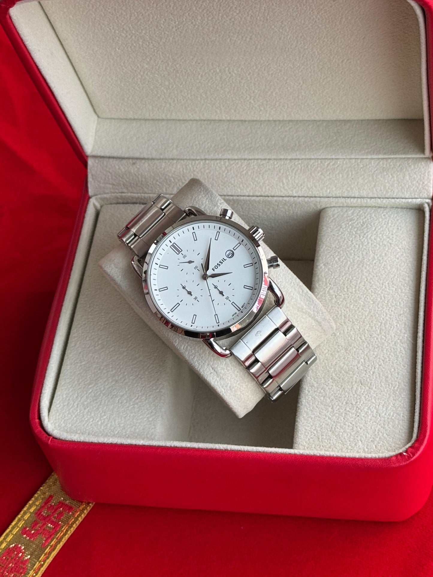 FOSSIL WATCH