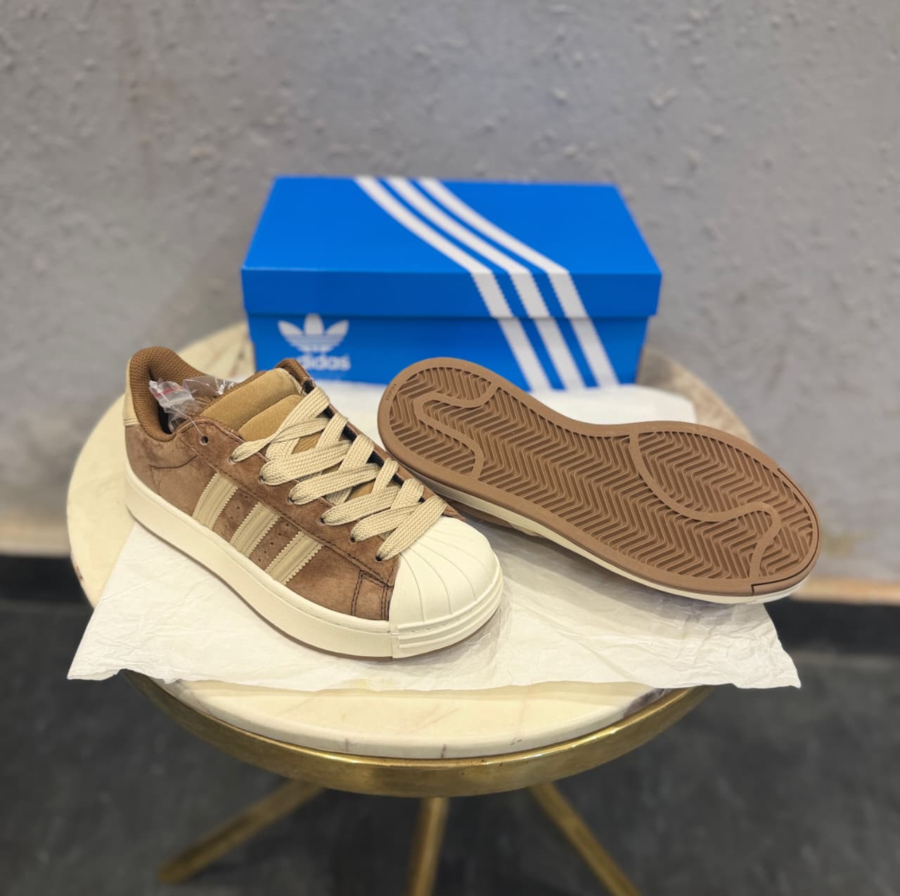 ADIDAS ORIGINALS SUPERSTAR SUEDE TAN