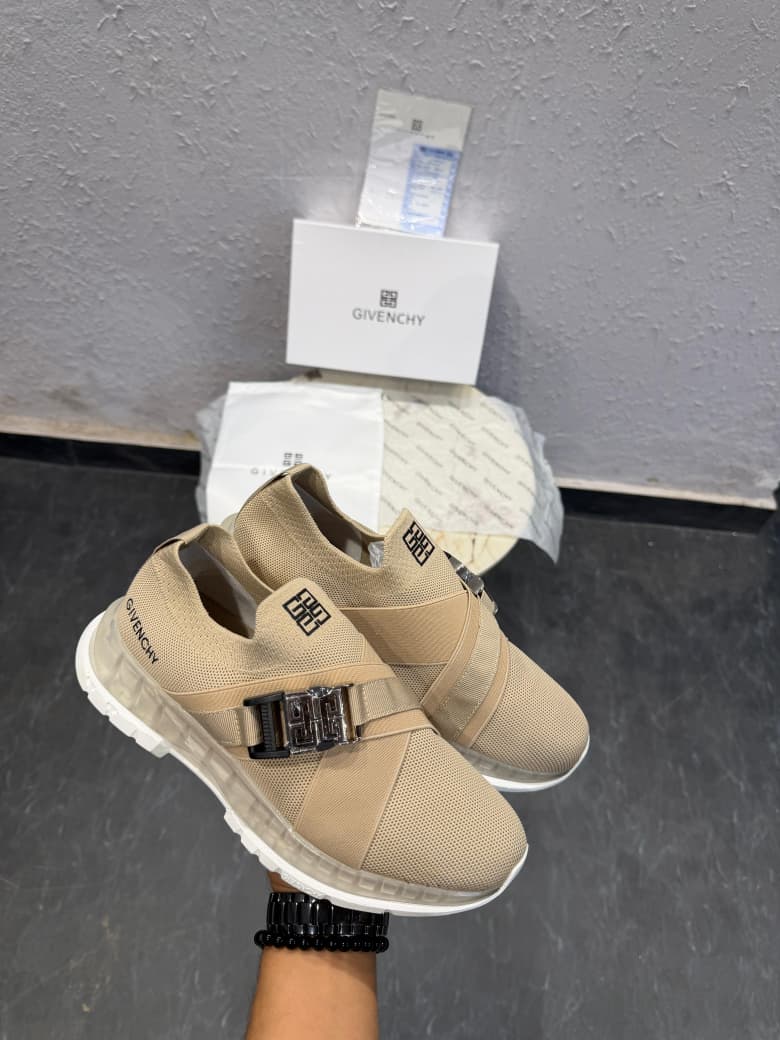 GIVENCHY PARIS BEIGE BUCKLE SNEAKERS
