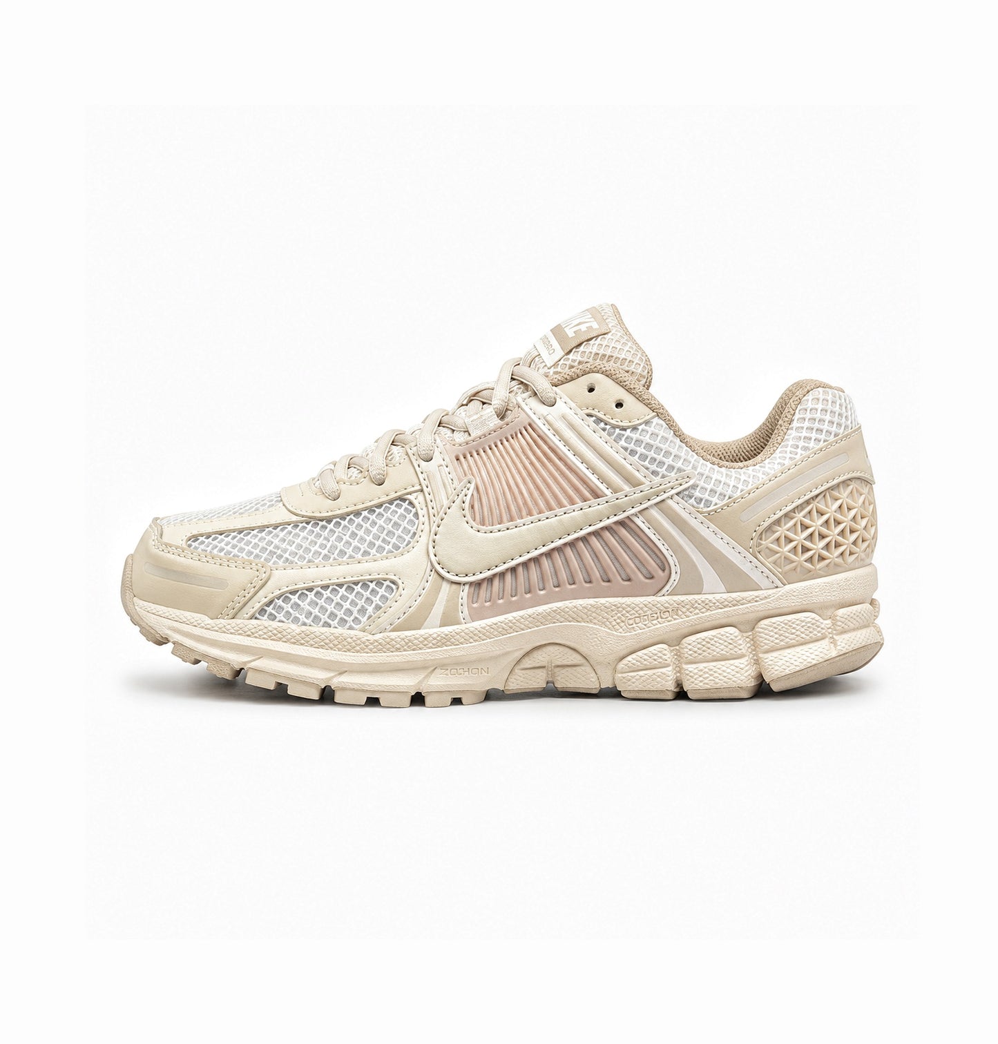 NIKE ZOOM VOMERO 5